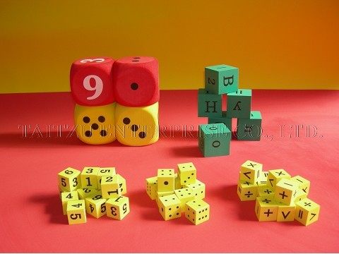 EVA Foam Dice-1